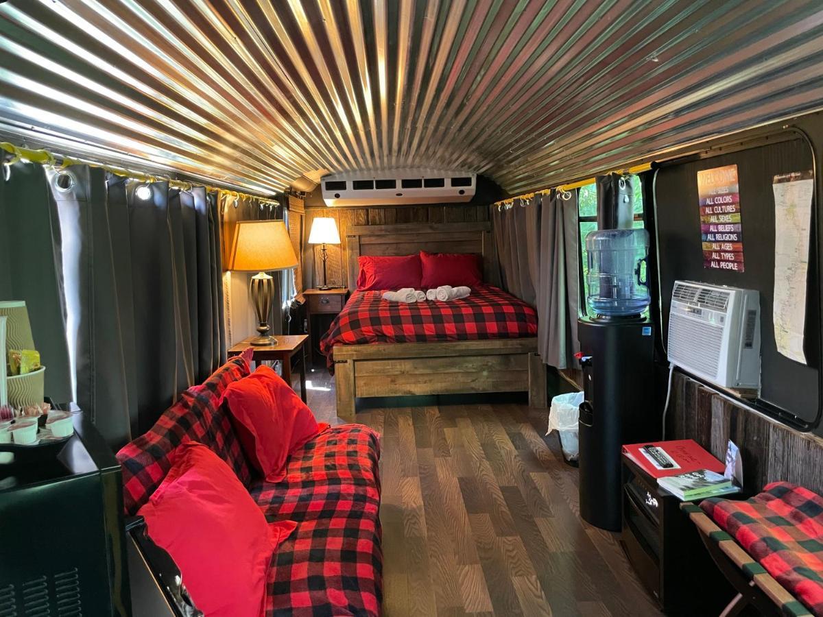 Canal Cabins Paw Paw Exteriör bild