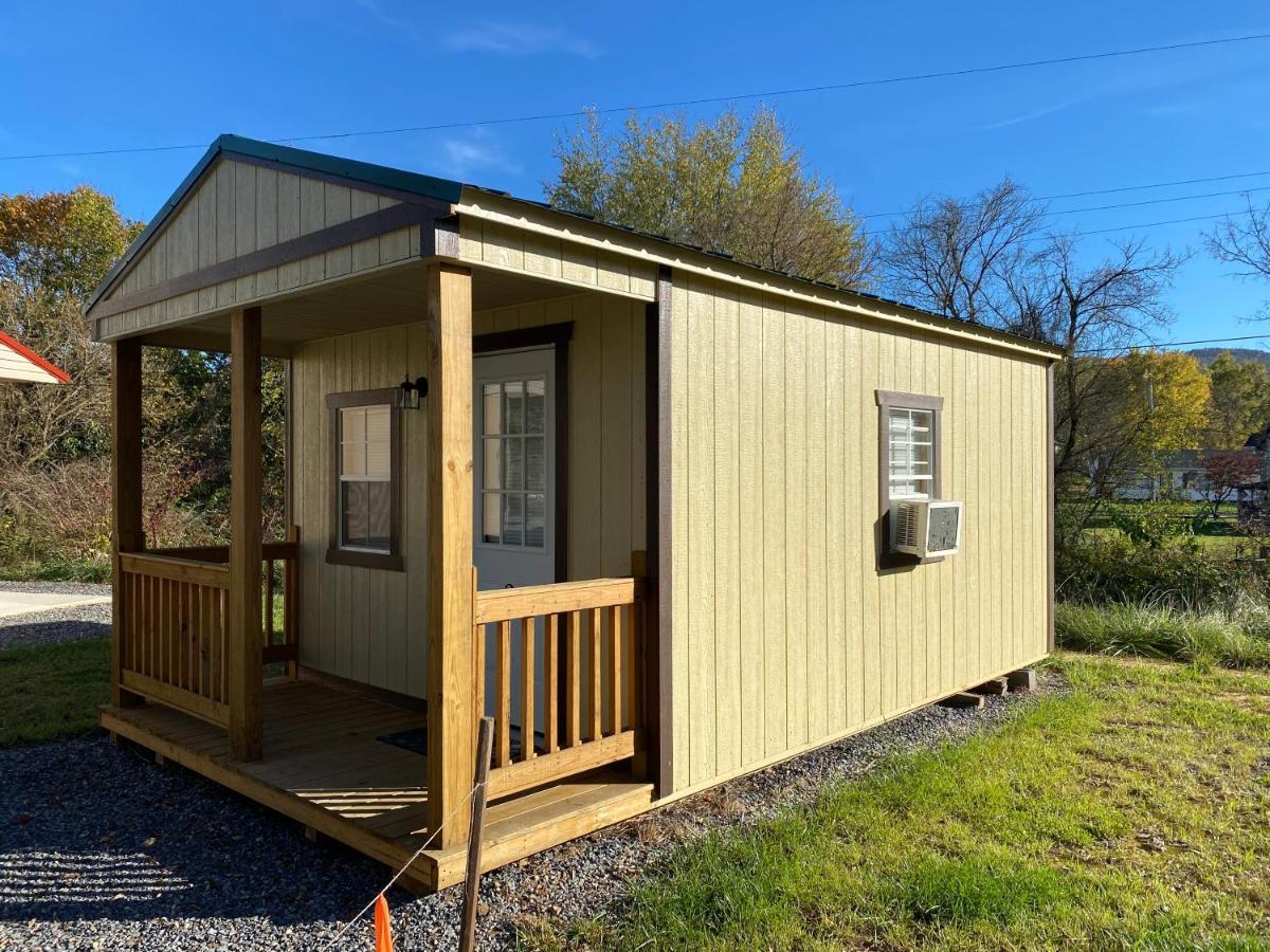 Canal Cabins Paw Paw Exteriör bild